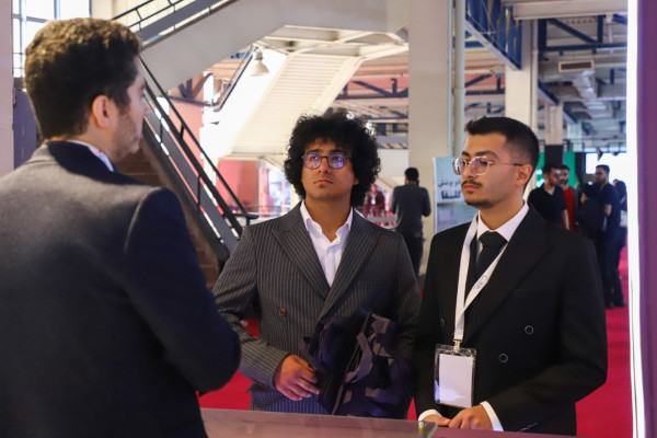 هدیه ویژه شبکه آزمایشگاهی برای پژوهشگران و شرکت های بازدید کننده