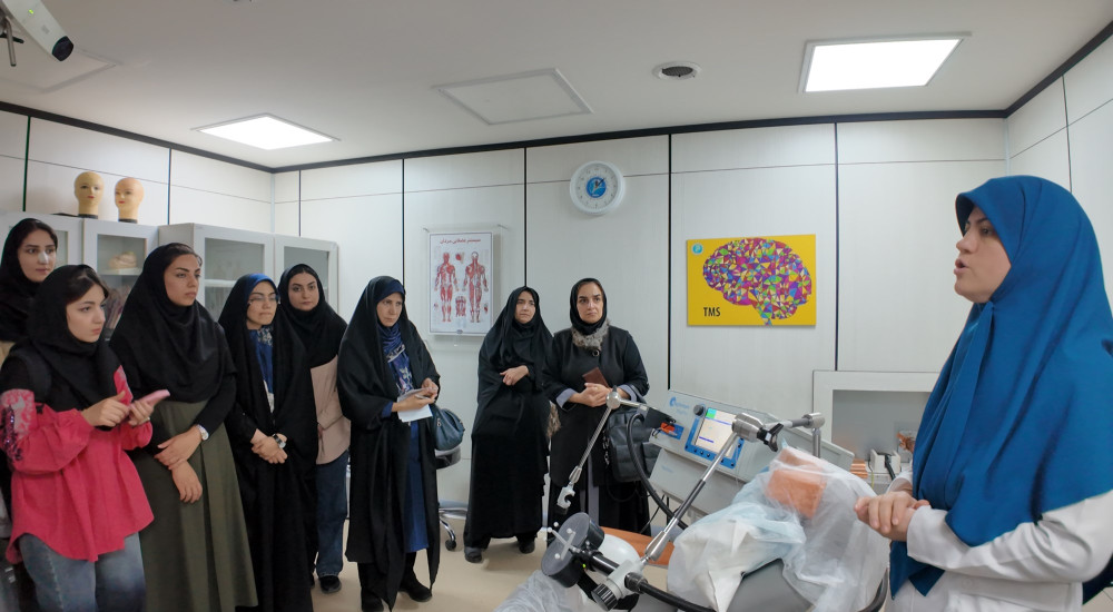 بازدید از آزمایشگاه ملی نقشه برداری مغز