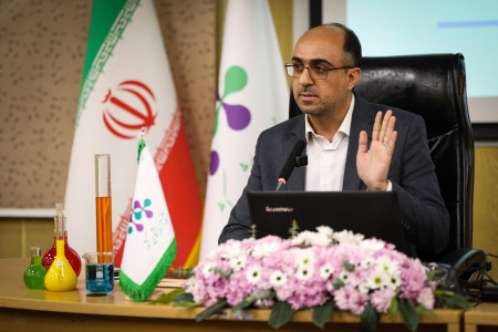 آشنایی با فرآیندها، فعالیت‌ها و حمایت‌های شبکه آزمایشگاهی کشور و تجهیزات آزمایشگاهی