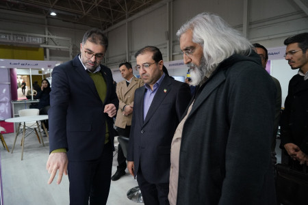 بازدید جناب آقای وحید جلیلی قائم مقام محترم رسانه ملی از پاویون شبکه آزمایشگاهی کشور در سیزدهمین نمایشگاه تجهیزات «ایران‌ساخت»
