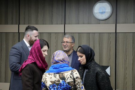 بازدید کارگروه علم و فناوری بریکس از آزمایشگاه ملی نقشه برداری مغز و پژوهشگاه دانش های بنیادی