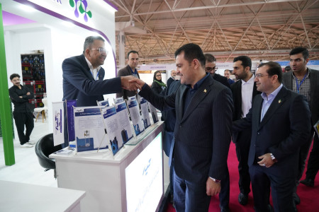 بازدید جناب آقای دکتر افشین معاون محترم علمی، فناوری و اقتصاد دانش بنیان ریاست جمهوری از پاویون شبکه آزمایشگاهی کشور در سیزدهمین نمایشگاه تجهیزات «ایران‌ساخت»