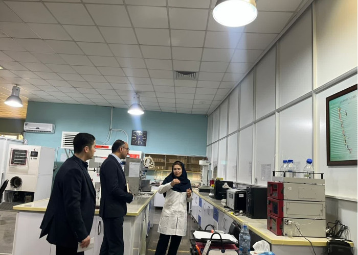 بازدید از مجموعه آزمایشگاه های پارک علم و فناوری استان گلستان