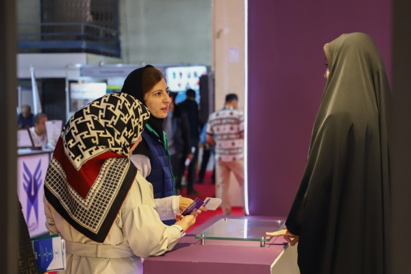 هدیه ویژه شبکه آزمایشگاهی برای پژوهشگران و شرکت های بازدید کننده