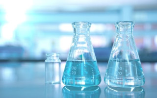 آموزش اصول استاندارد محلول‌سازی و کالیبراسیون