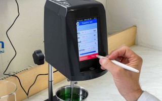 استفاده از دستگاه رئومتر در ارزیابی دقیق مواد غذایی، پلیمری، نفتی و رنگی