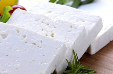 استفاده از کشت کمکی در تولید پنیر سفید