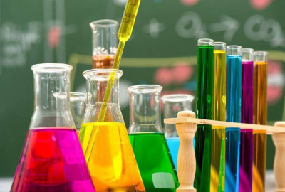 اعطای گواهینامه «تعیین ماهیت» مرکز ملی تأیید صلاحیت ایران به آزمایشگاه سلامت پرداز حکیم