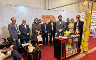 حضور سلامت پرداز حکیم در نمایشگاه بین‌المللی نساجی یزد