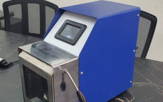 ارائه خدمات دستگاه استومیکر در مجموعه آزمایشگاهی هورتاش آپادانا