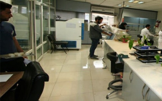 رتبه های برتر ارزیابی 1402 - ضرورت رویکرد علمی و رو به توسعه در ارائه خدمات آزمایشگاهی