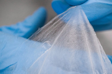 طراحی پارچه نانویی سبک برای حفاظت الکترومغناطیسی و کاربردهای پزشکی