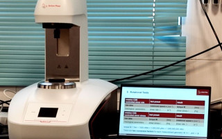 نصب و راه‌اندازی دستگاه رئومتر در آزمایشگاه مرکزی دانشگاه یاسوج