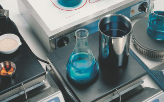 برگزاری مقایسات بین‌آزمایشگاهی ۱۴۰۴ توسط شرکت آزمون داناپلاستیک