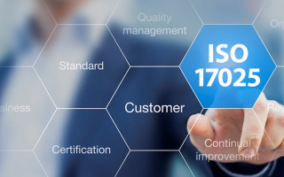 ارائه خدمات آزمایشگاهی تخصصی دانشگاه آزاد اسلامی قزوین بر اساس استاندارد 17025