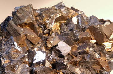 بررسی پارامترهای موثر بر فلوتاسیون کانسنگ مس برای افزایش بازیابی مس